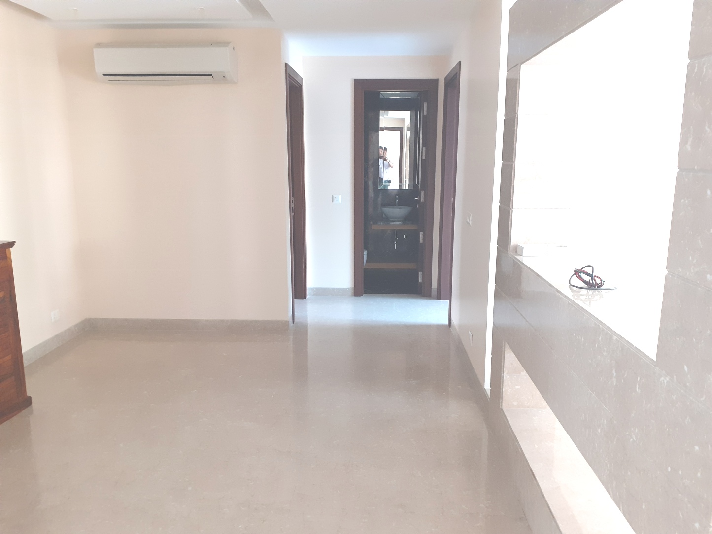 Ground Floor Sale Defence Colony Delhi